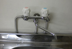 小型電気温水器・混合水栓取付工事　兵庫県神戸市　EHPN-F13N1