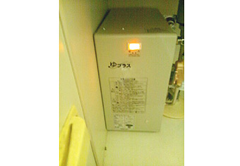 小型電気温水器取付工事　神奈川県横浜市　EHPN-F13N2+EFH-4MK-1H2