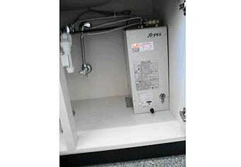 小型電気温水器取付工事　三重県多気郡　EHPN-F6N3+EFH-4MK-1H2