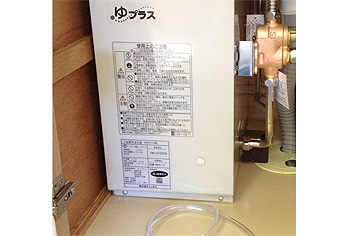 小型電気温水器取付工事　香川県坂出市　EHPN-F13N2+EFH-4MK