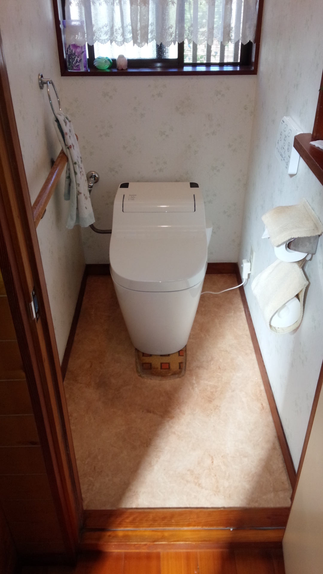 トイレ取替工事　熊本県熊本市東区　XCH1101RWS-sale