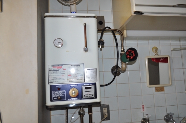 小型電気温水器取付工事　大阪府大阪市平野区　00000