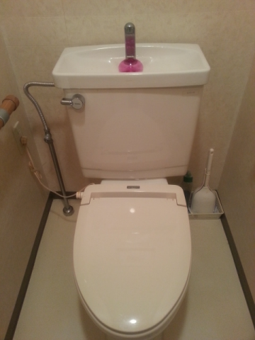 トイレ取替工事（止水栓取替え共）　東京都新宿区　CES9573MR