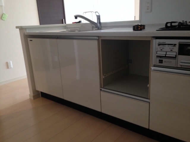 ビルトイン食洗機新設・キッチン水栓取替工事　香川県高松市　NP-45VS6S