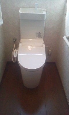 トイレ取替工事　神奈川県小田原市　XCH3015WST
