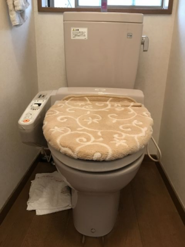 トイレ交換工事　大阪府茨木市　XCH3013WS